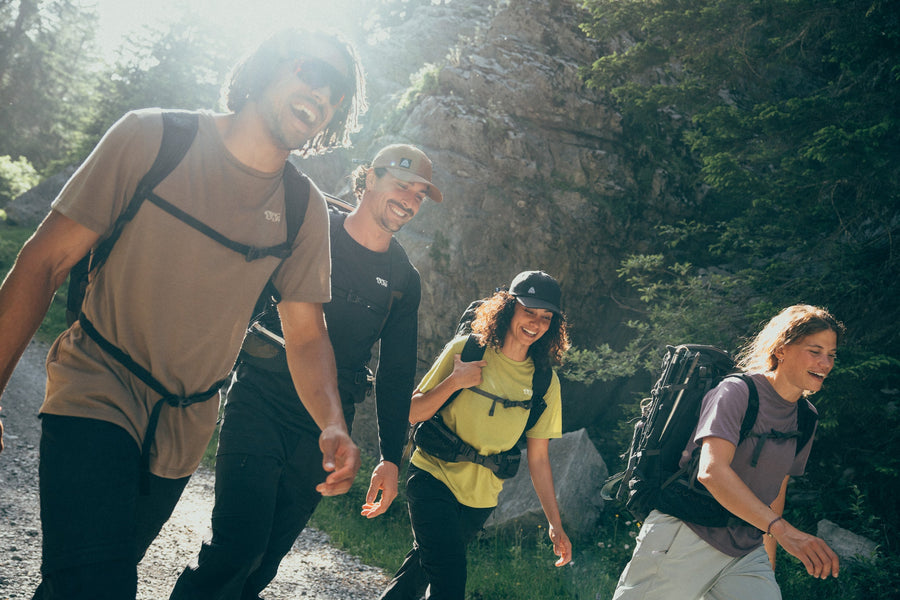 How to dress for a hike in summer?