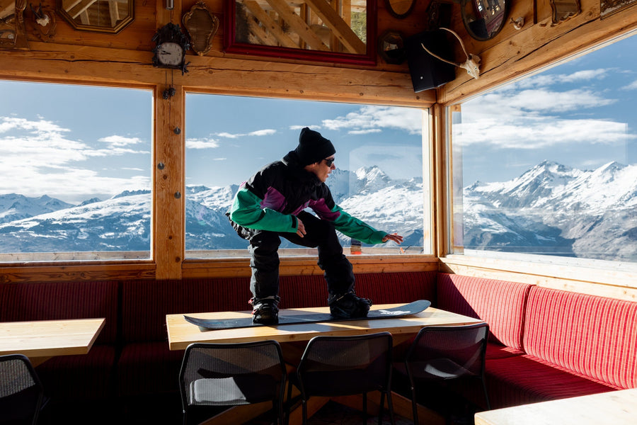 What Size Snowboard Should You Choose? Complete 2025 Guide