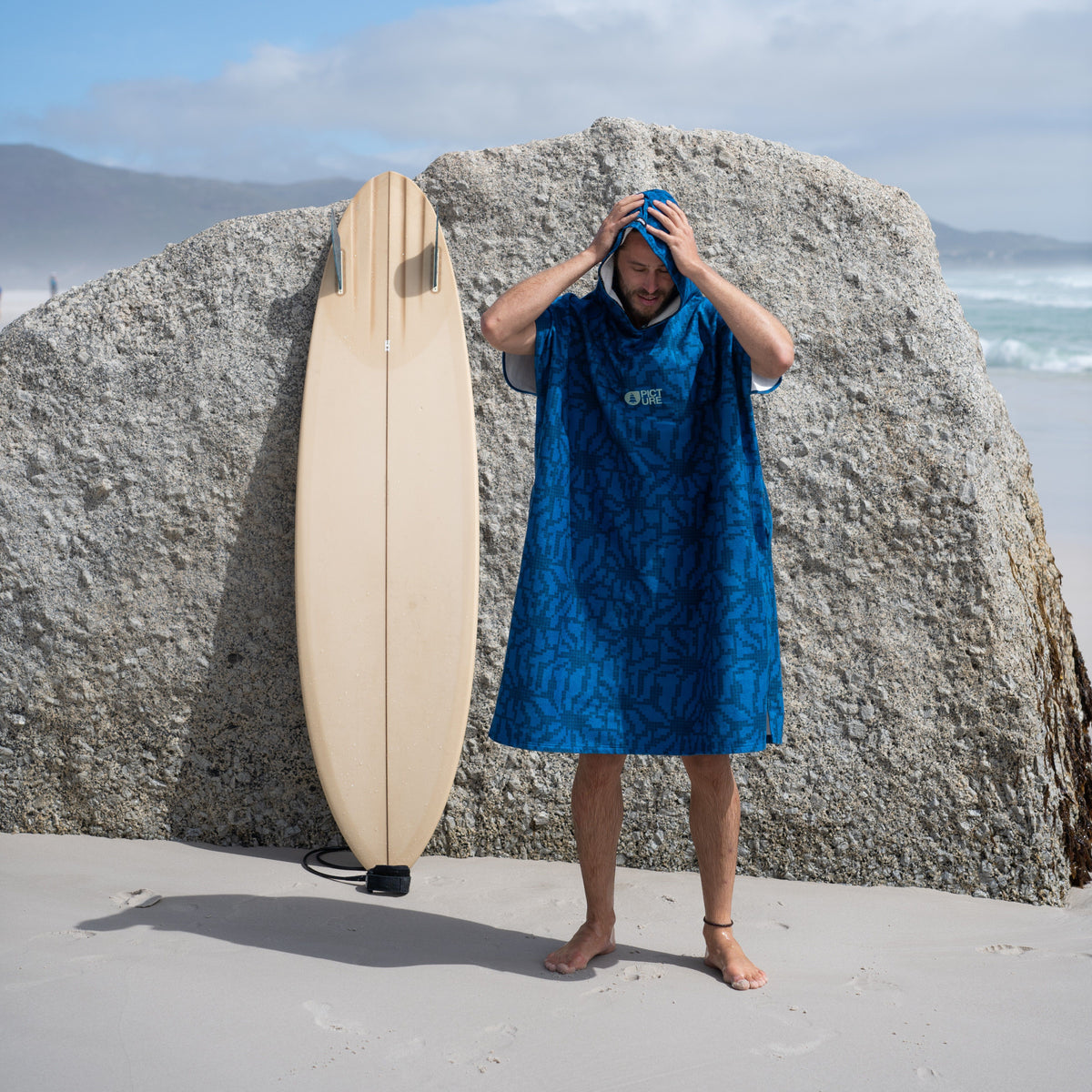 TASMAN PONCHO __color:Blue_Flower_Print#1