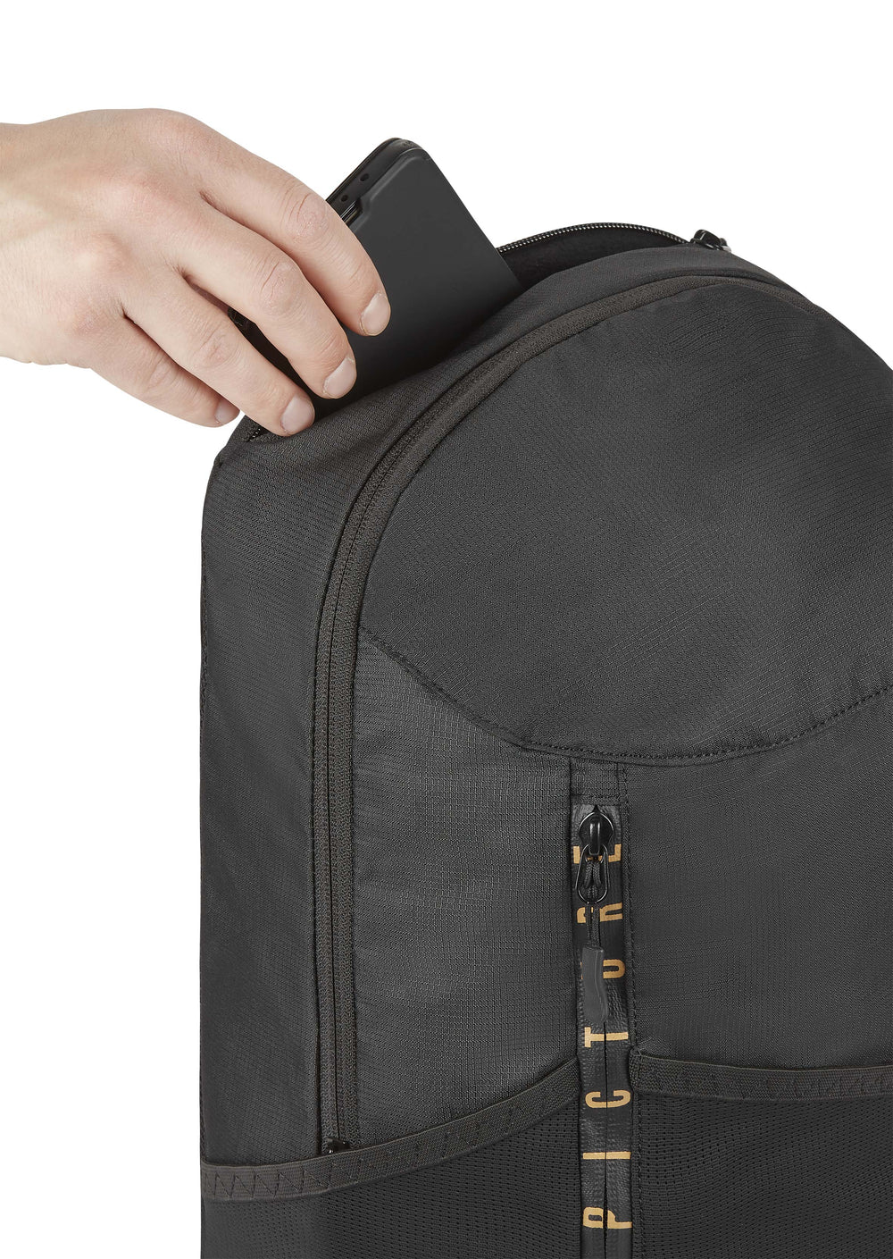 Fleece-lined pocket to store phone, sunglasses and any valuable