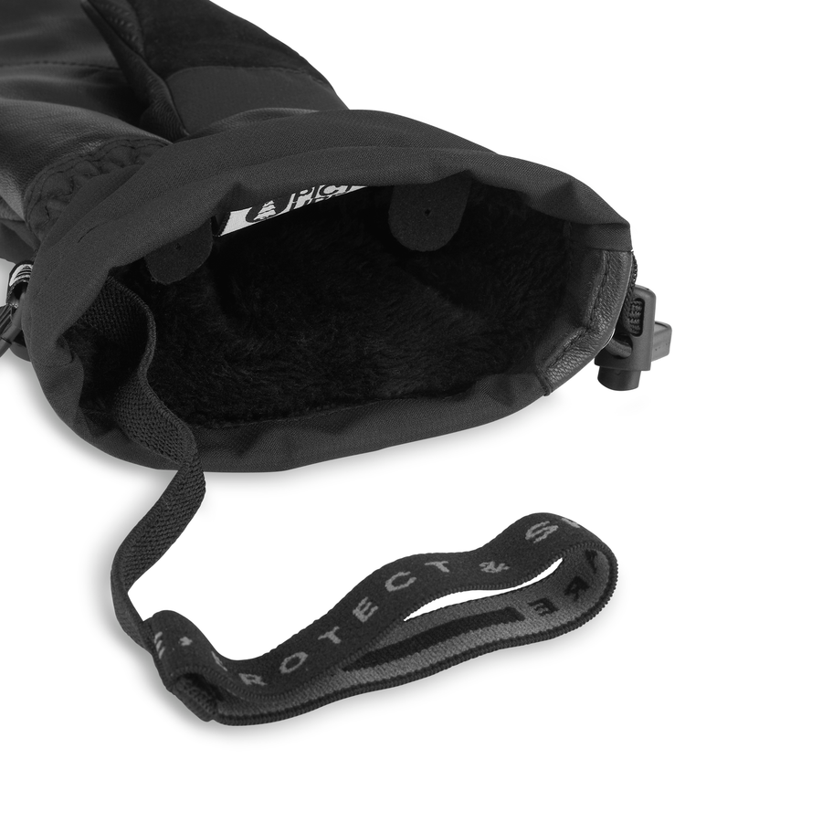 ANNA MITTS __color:Black#4
