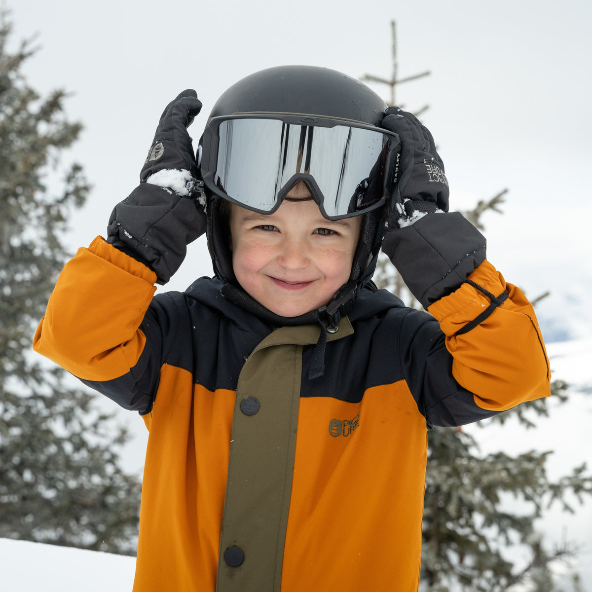 SNOWY TODDLER SUIT