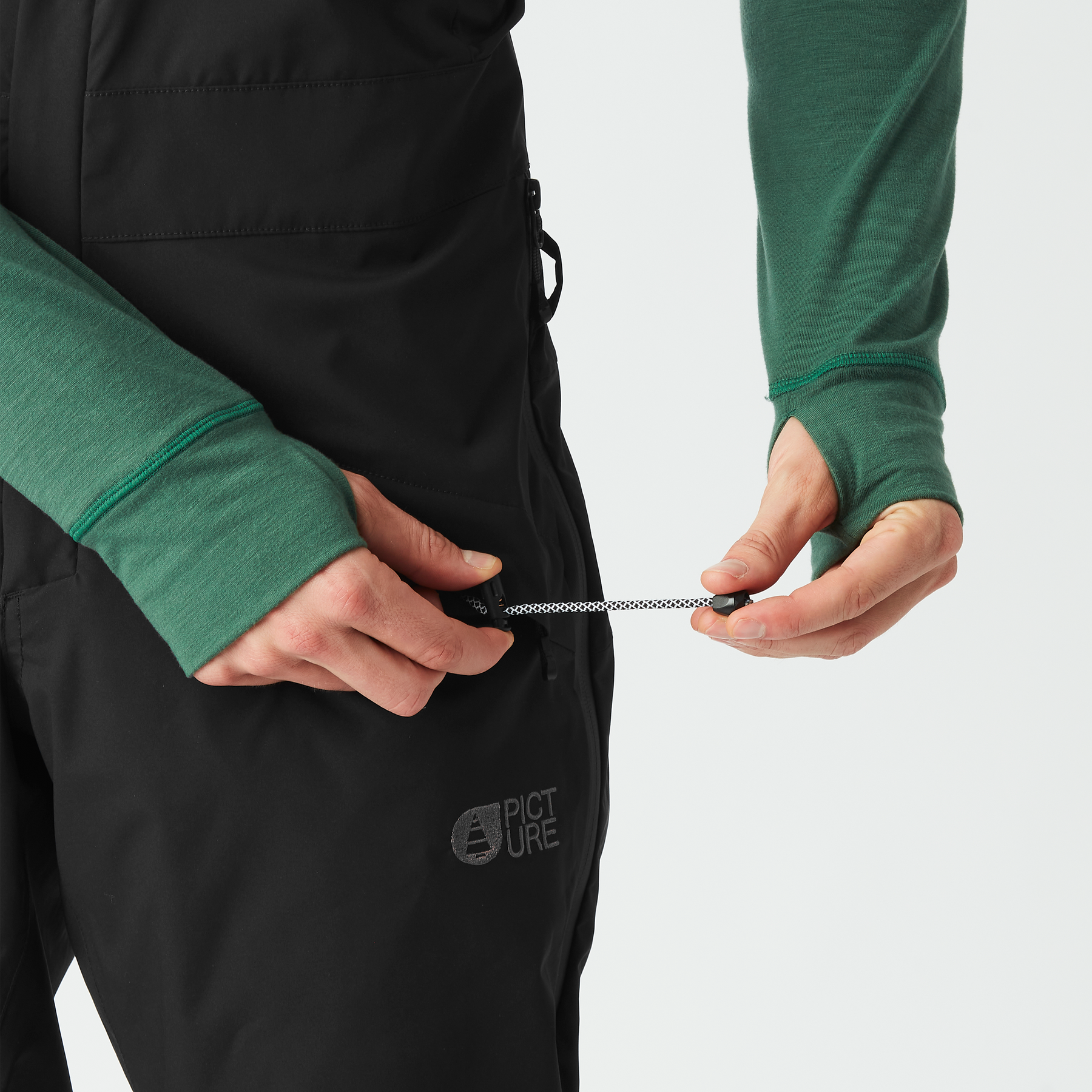 AVENING BIB PANTS __color:Black#5