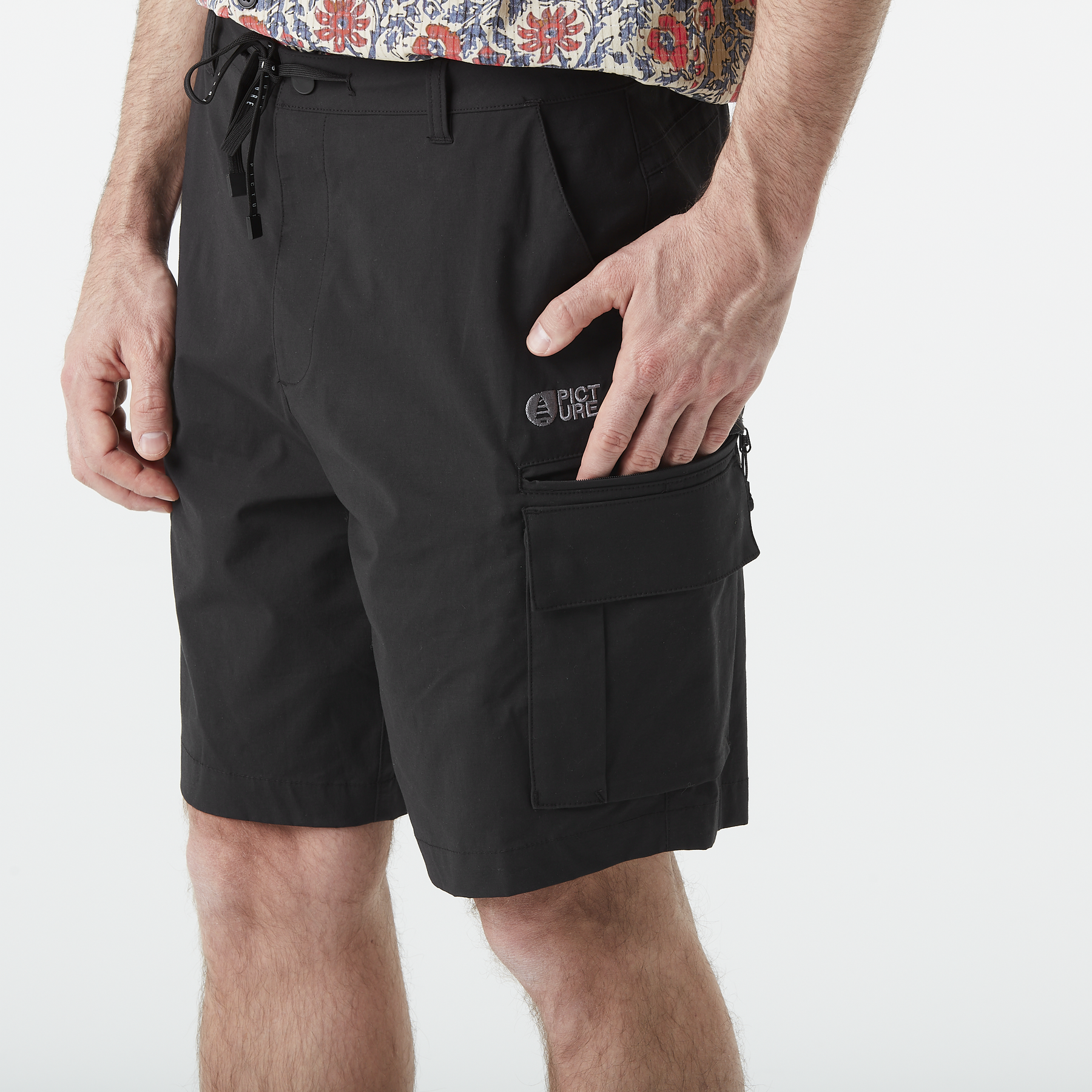 ALPHO SHORTS __color:Black#2