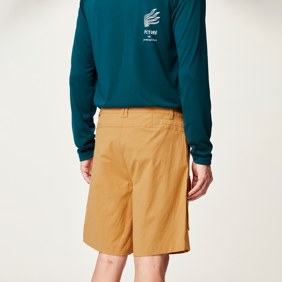 ROBUST SHORTS __color:Spruce_yellow#12