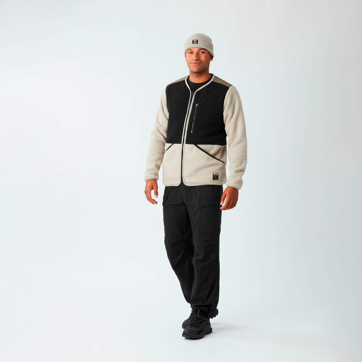 GAMVIK FLEECE JKT __color:Pure_Cashmere_Black#8