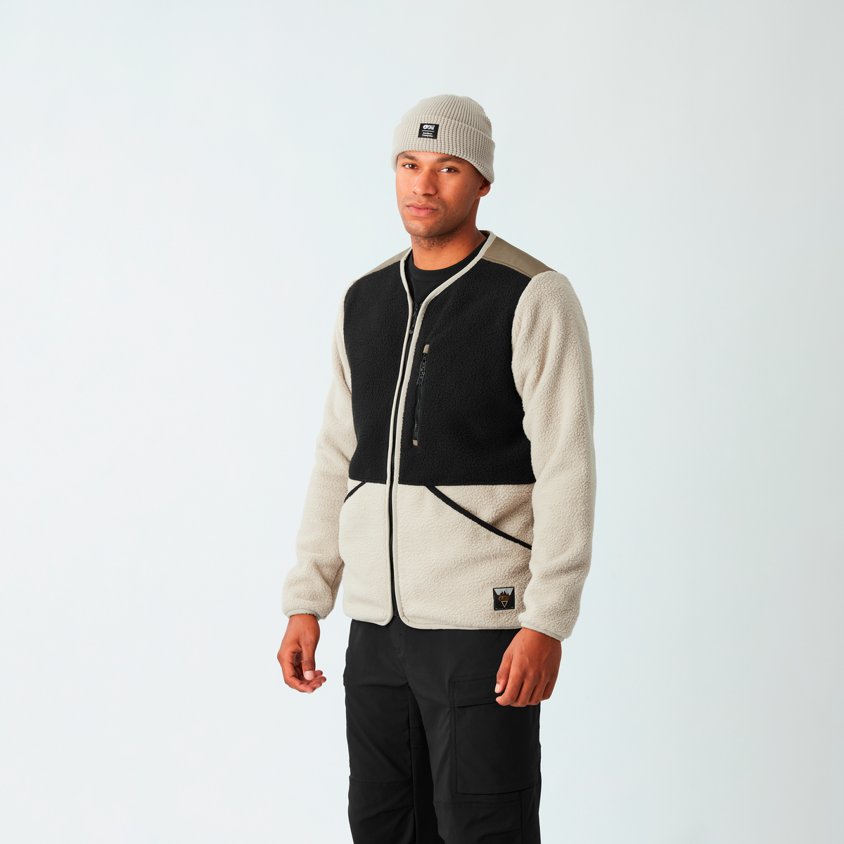 GAMVIK FLEECE JKT __color:Pure_Cashmere_Black#9