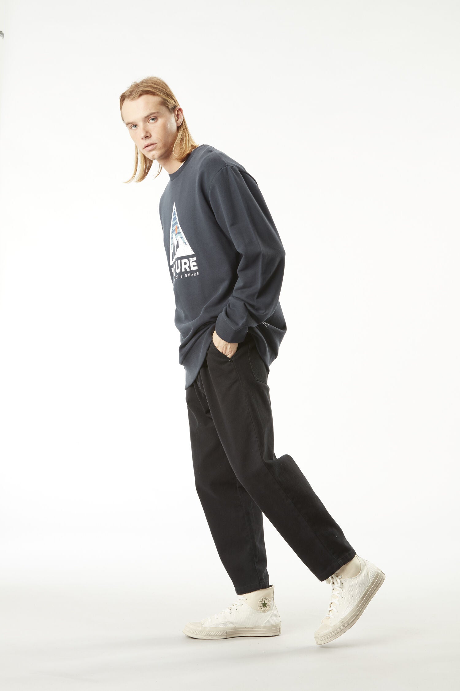 AUTHENTIC CREW __color:Dark_Blue#10