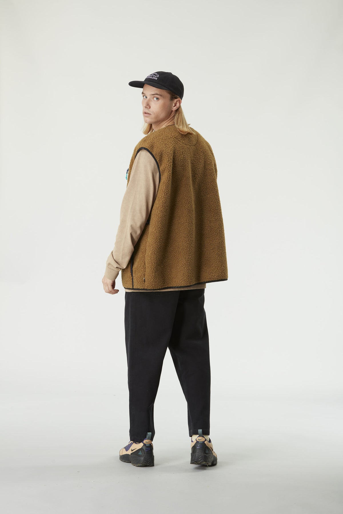 GALIWIN FLEECE VEST __color:Chocolate#9