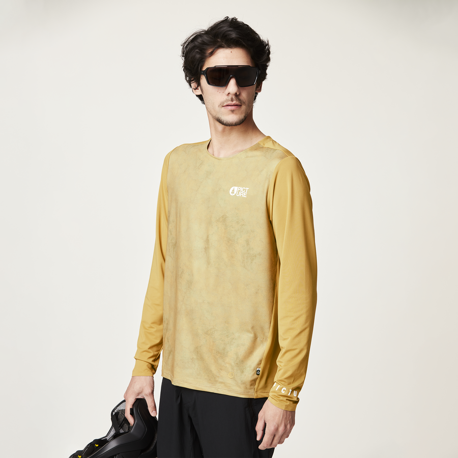 OSBORN PRINTED LS TEE __color:Gold_Earthly#16