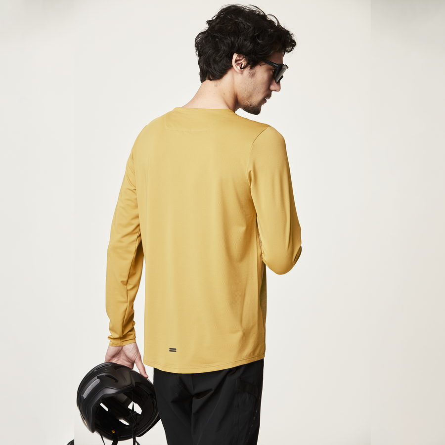 OSBORN PRINTED LS TEE __color:Gold_Earthly#17