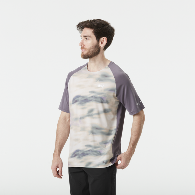 OSBORN PRINTED SS TEE __color:Celerity_Print#1