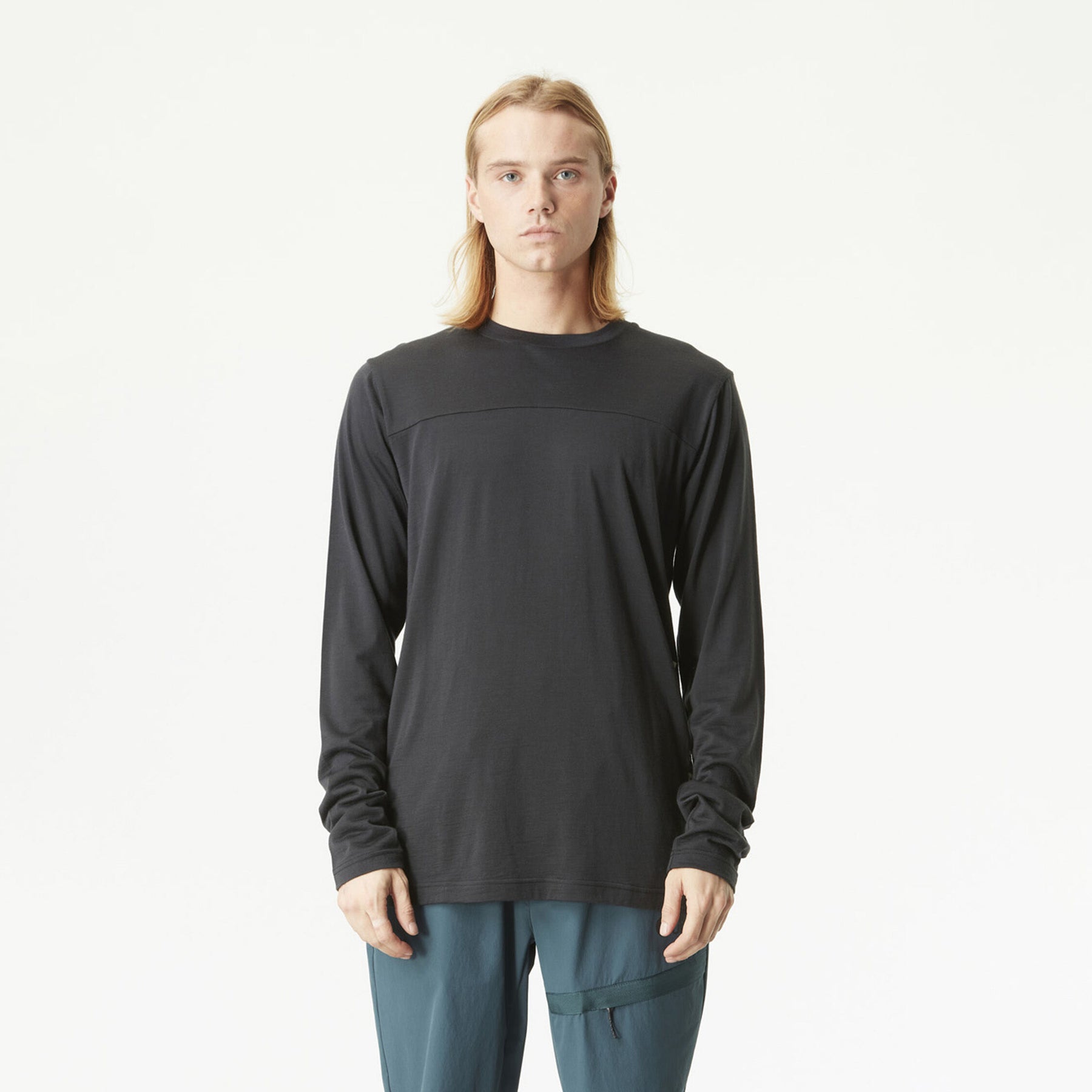 IABANO MERINO TECH TEE __color:Black#0
