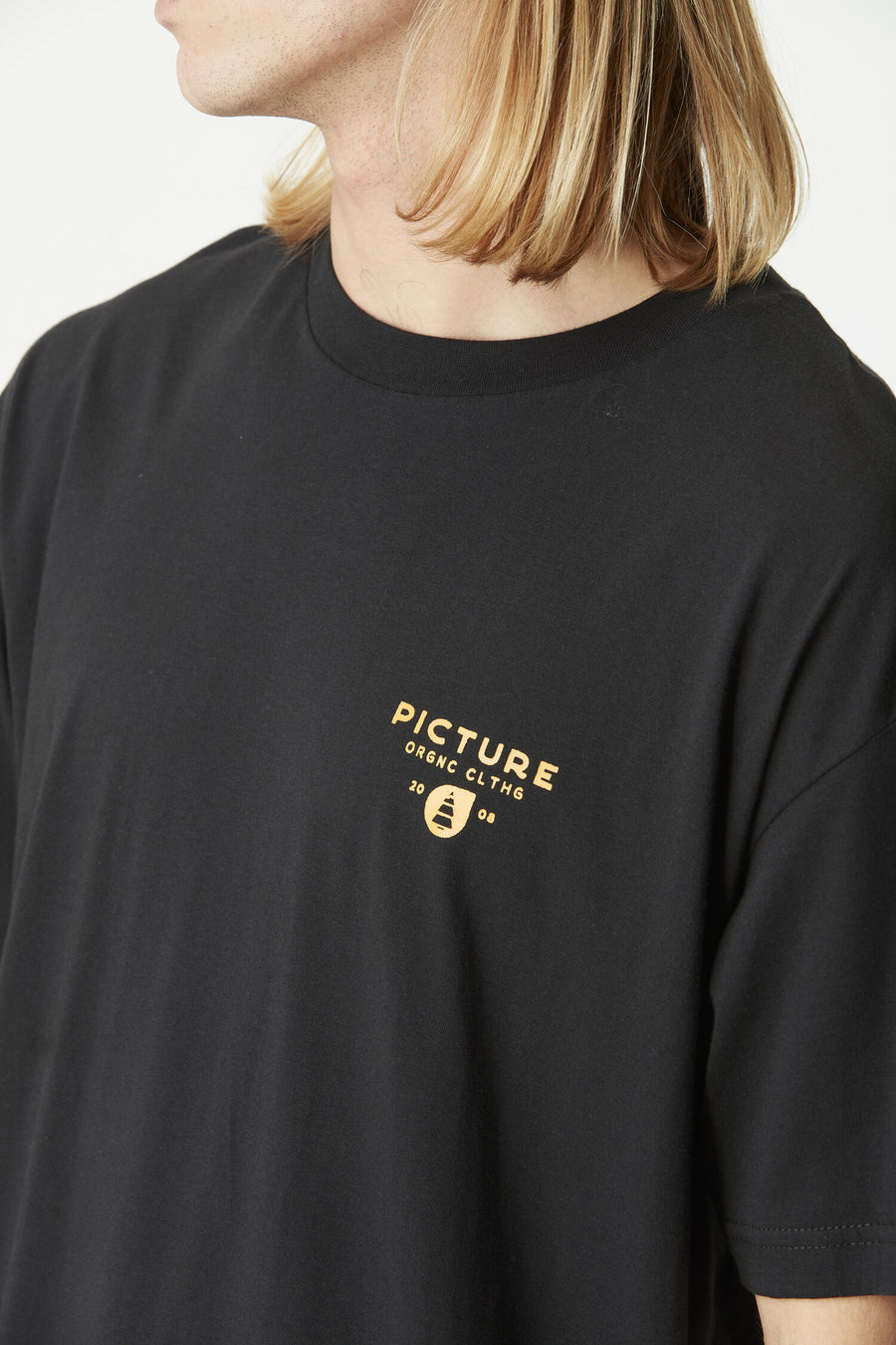 USIL TEE __color:Black#10