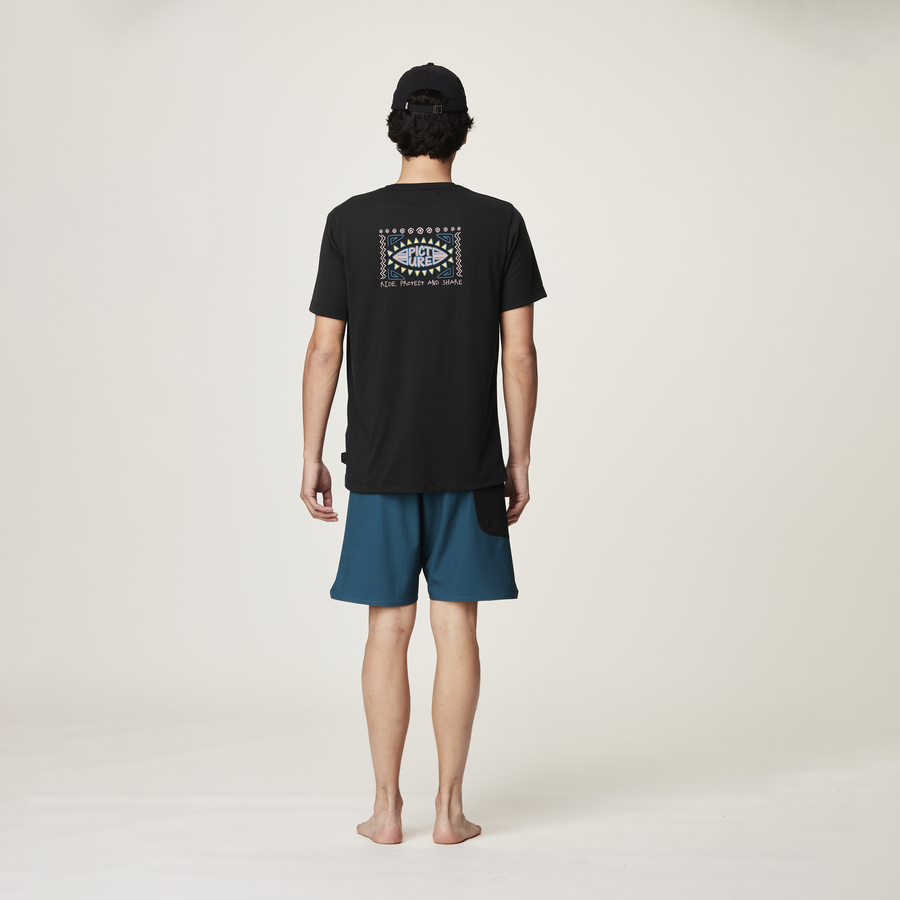MARIBO SS SURF TEE __color:Black_hand#1