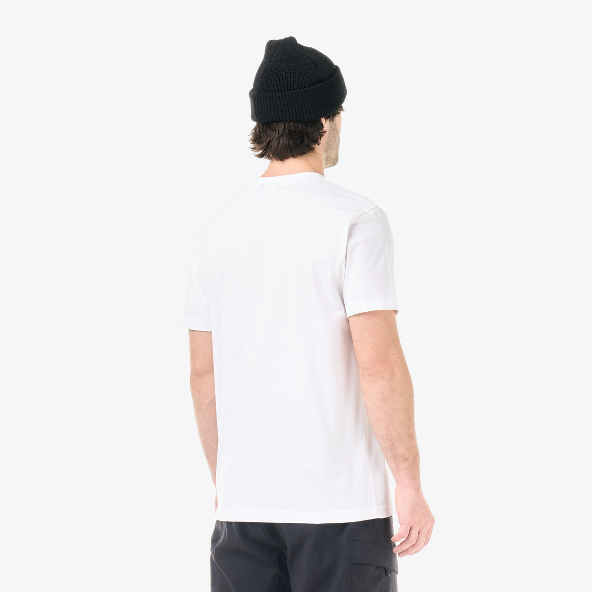 AUTHENTIC TEE