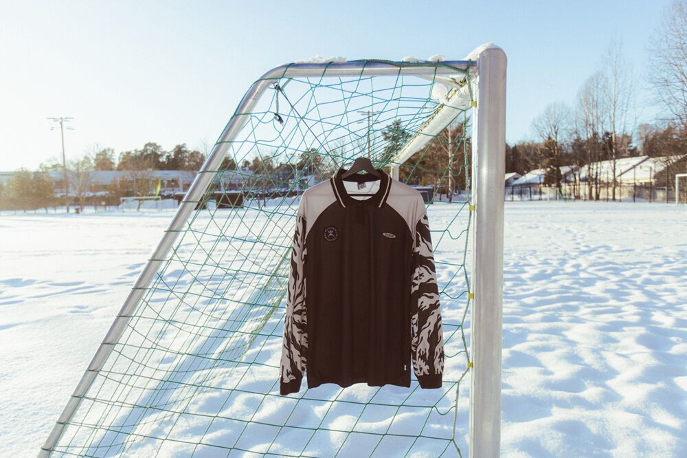 FC PICTURE LS TEE __color:Black_/_Pure_Cashmere#0