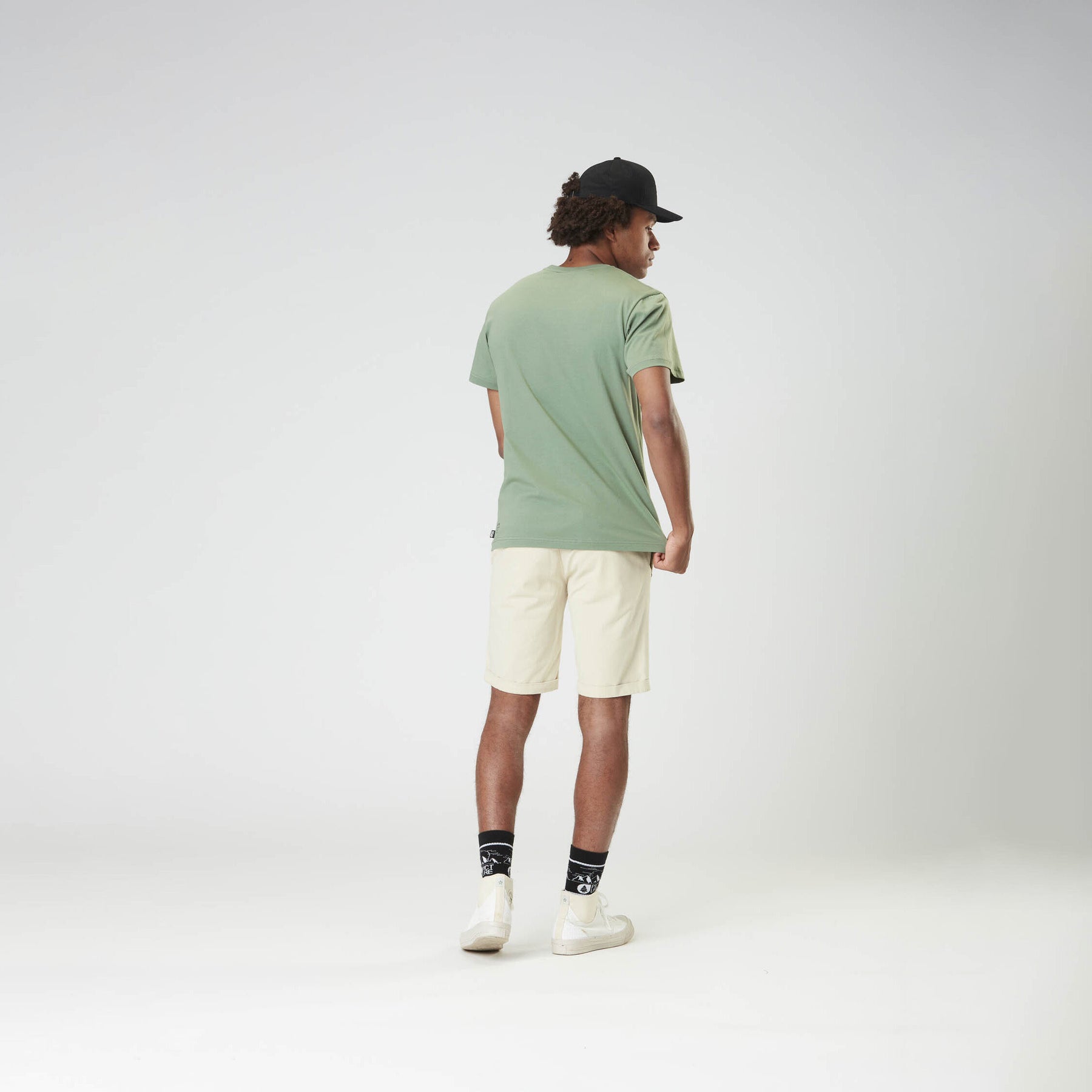 BASEMENT CORK TEE __color:Green_Spray#42