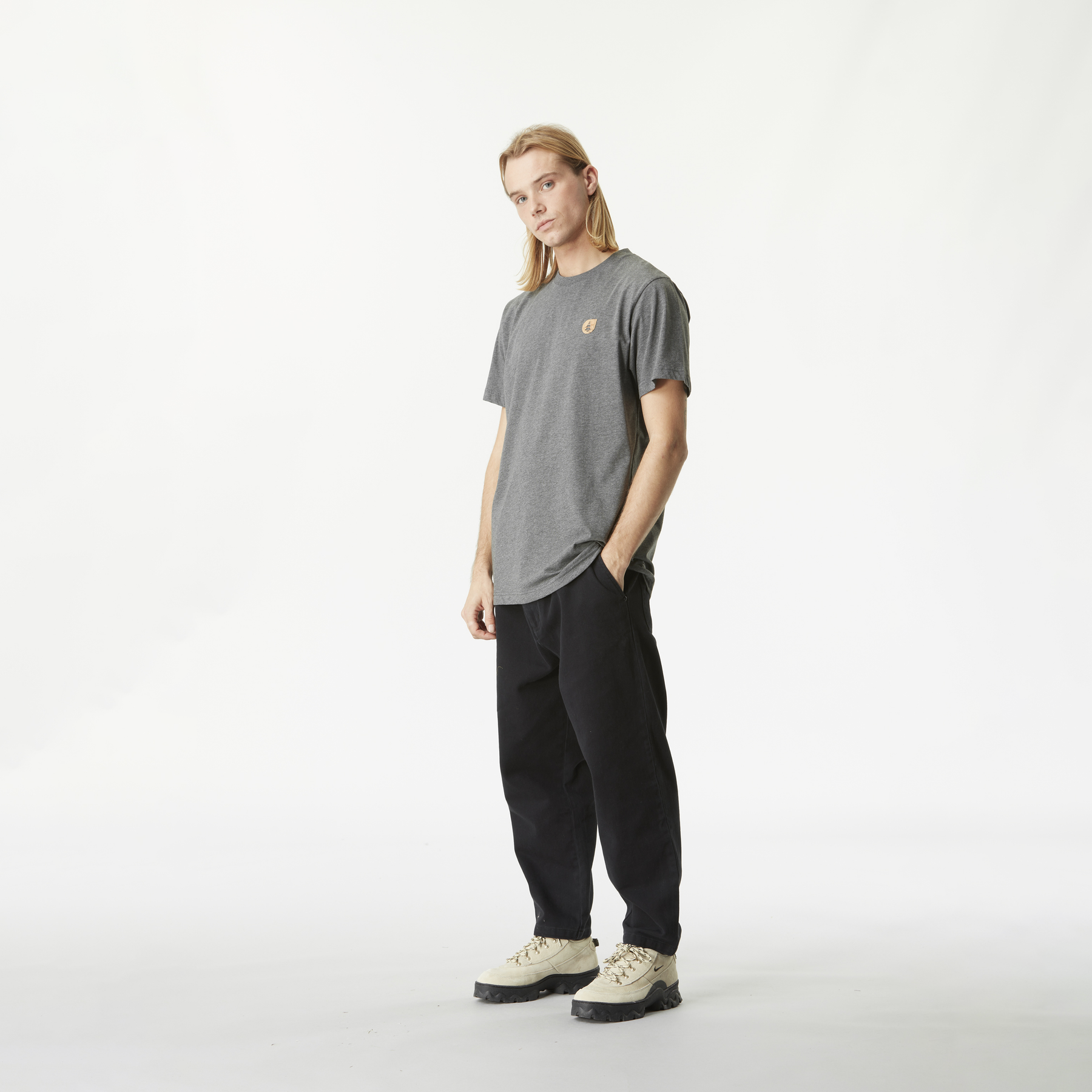 LIL CORK TEE __color:Dark_Grey_Melange#32