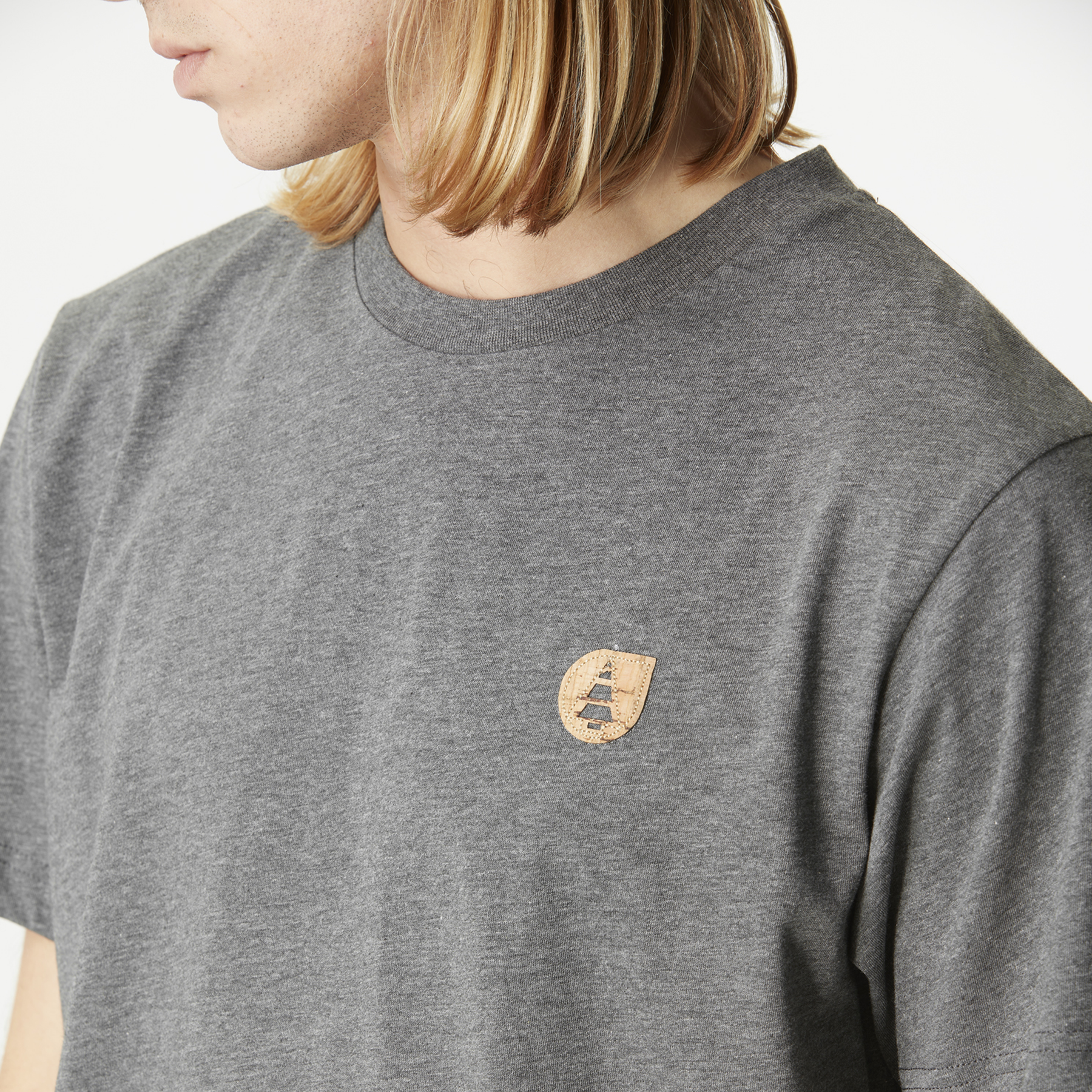 LIL CORK TEE __color:Dark_Grey_Melange#34