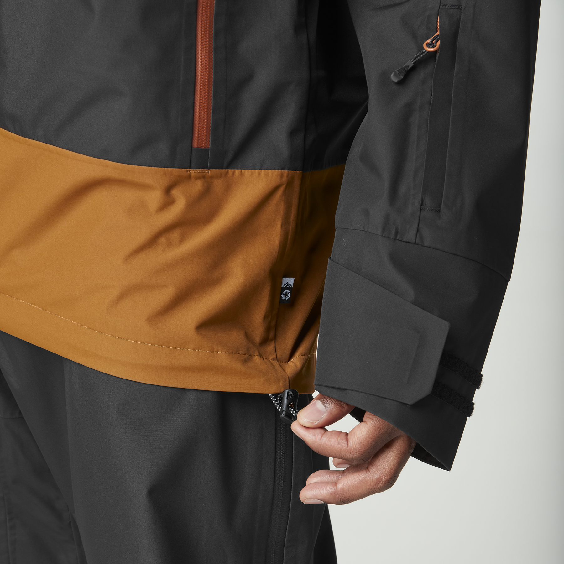 BROADER 3L JKT __color:Black_Chocolate#7