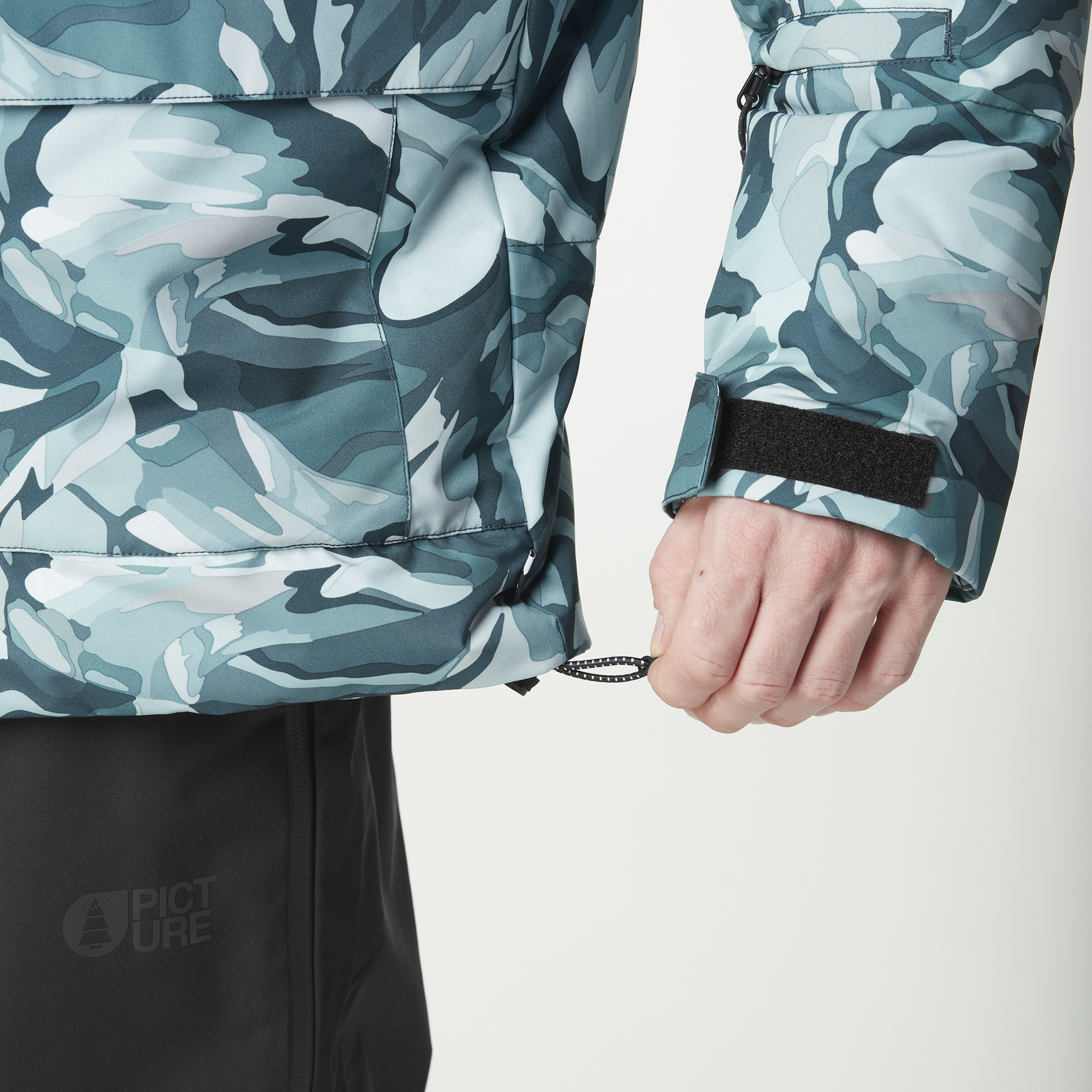 INSEY JKT __color:Peppup_Print_Black#9