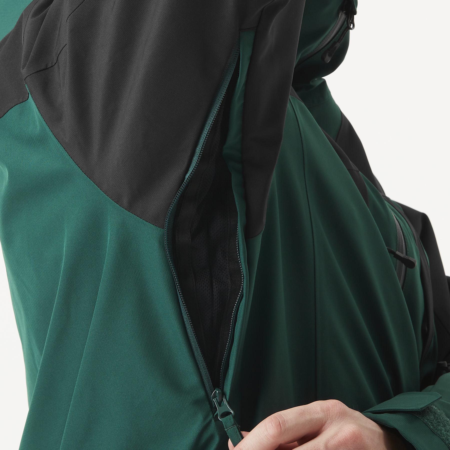 TRACK JKT __color:Ponderosa_Pine_Black#26