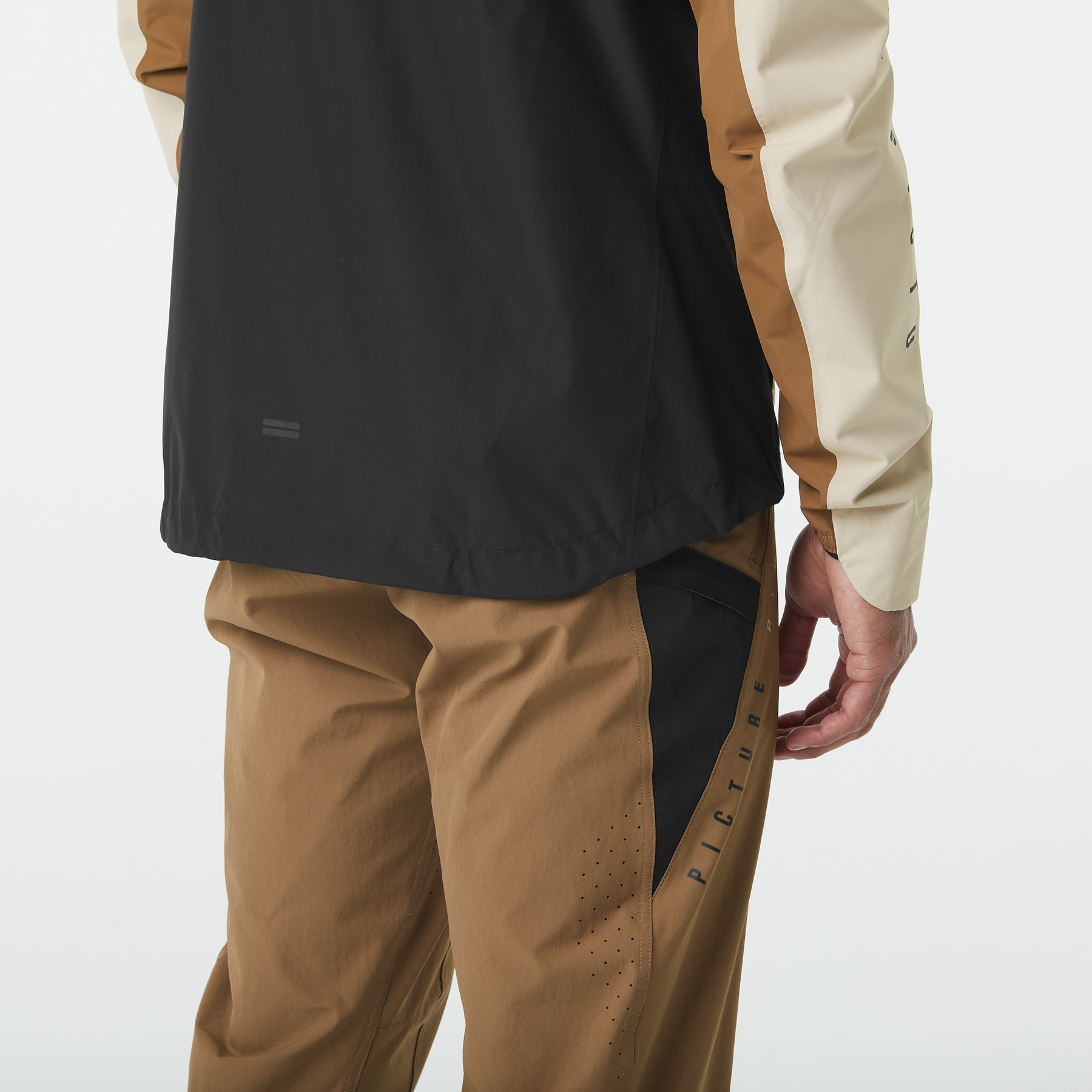 GRANITY + 2.5L JKT __color:Plaza_Taupe#18