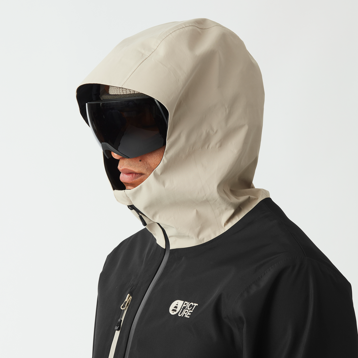 BROADER 3L JKT __color:Pure_Cashmere#31
