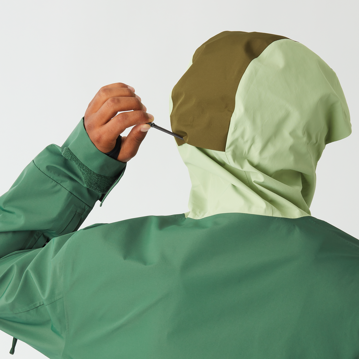 BROADER 3L JKT __color:Smoke_Pine#42