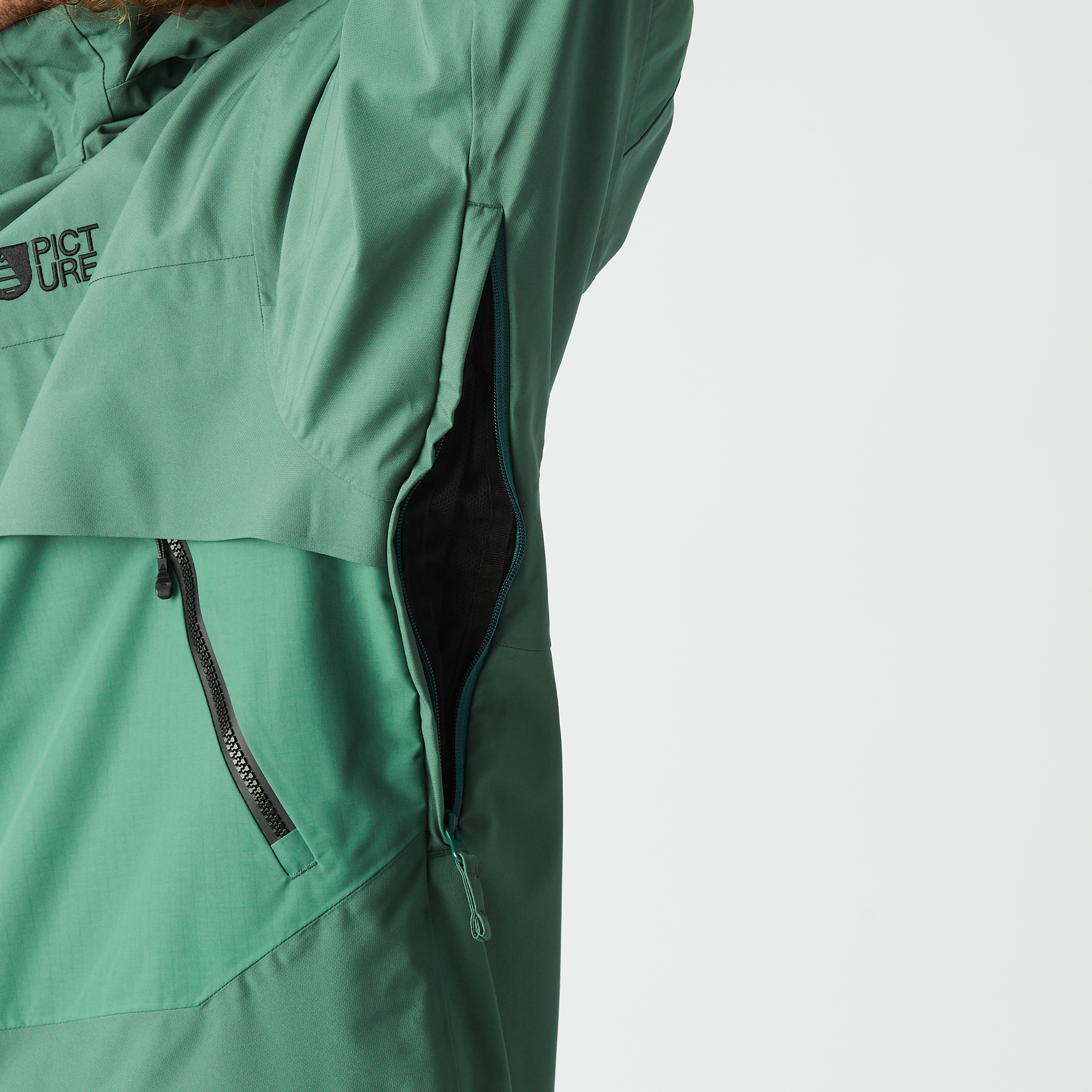 OROSI M JKT __color:Smoke_Pine#34