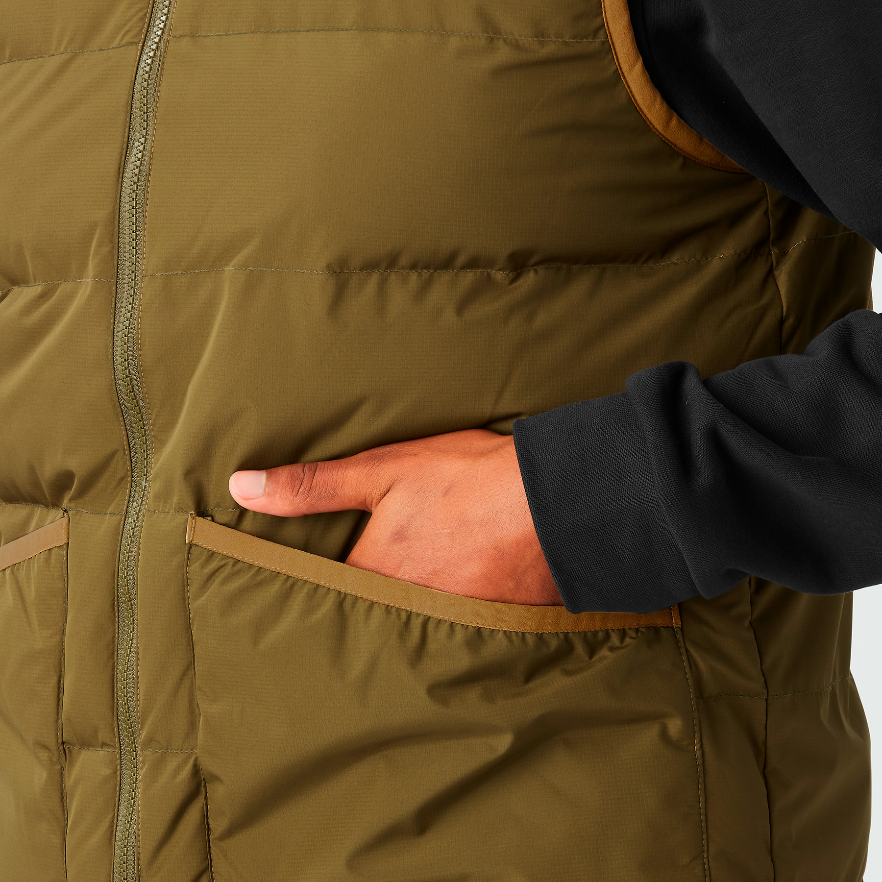 RUSSELLO REVERSIBLE VEST __color:Tobacco_Bronze_Brown#18