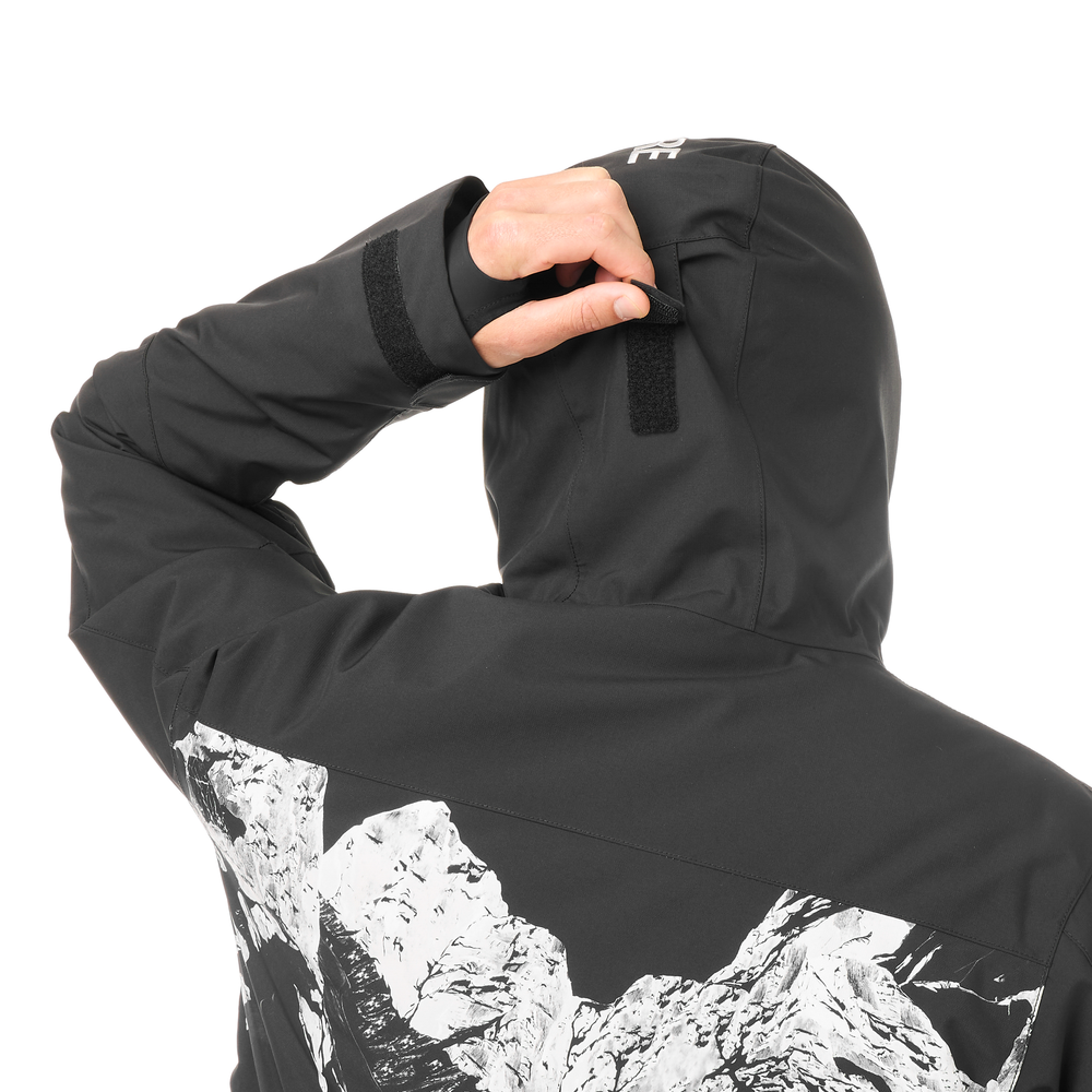 Capuche ergonomique avec système de réglage en un point