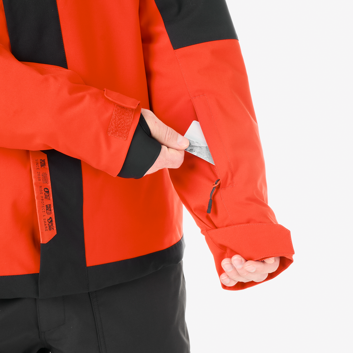 BASEMENT JACKET