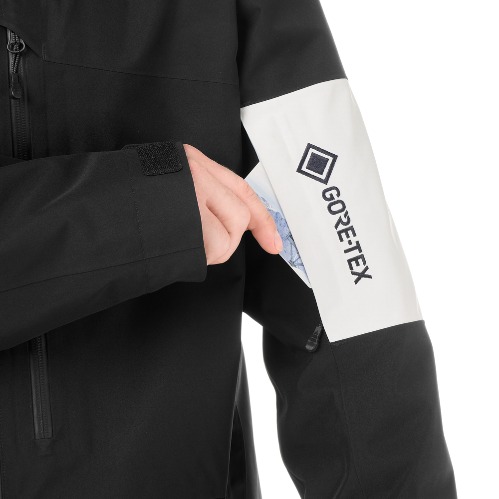 Ski pass pocket