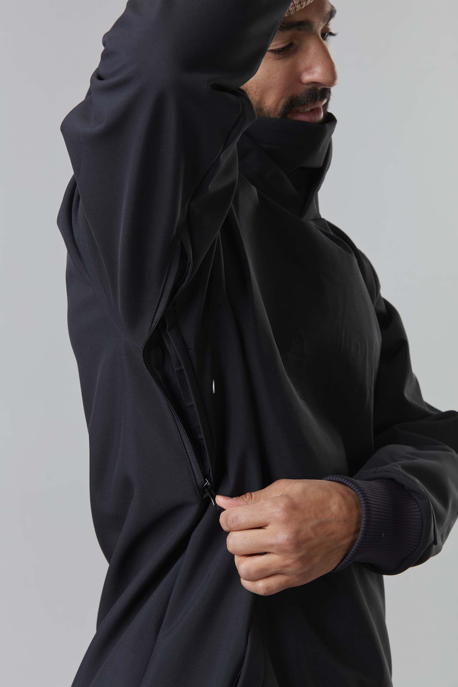 PARKER EMBOSS JKT __color:Black#7