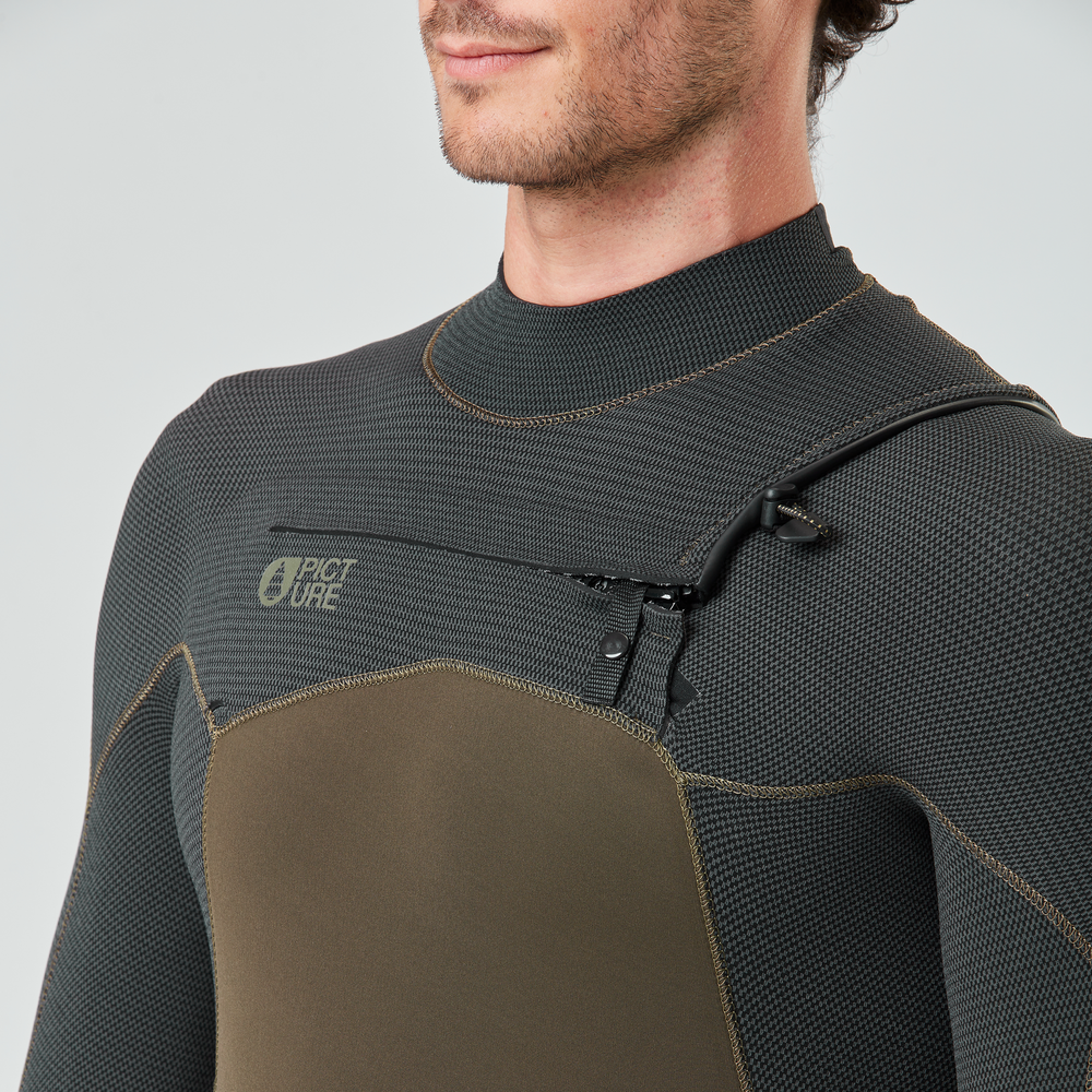 Chest-zip entry