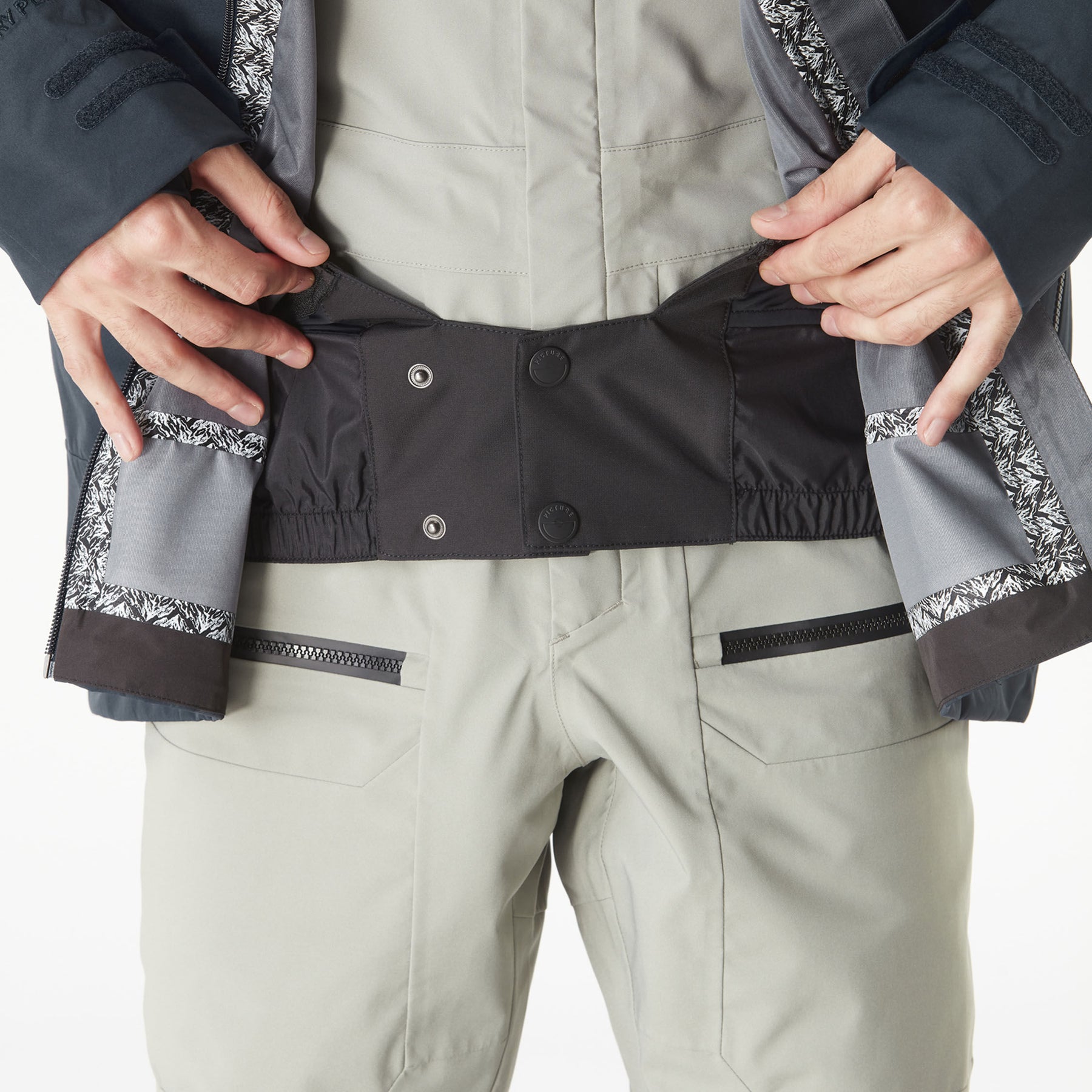 BROADER 3L JKT __color:Dark_Blue#30