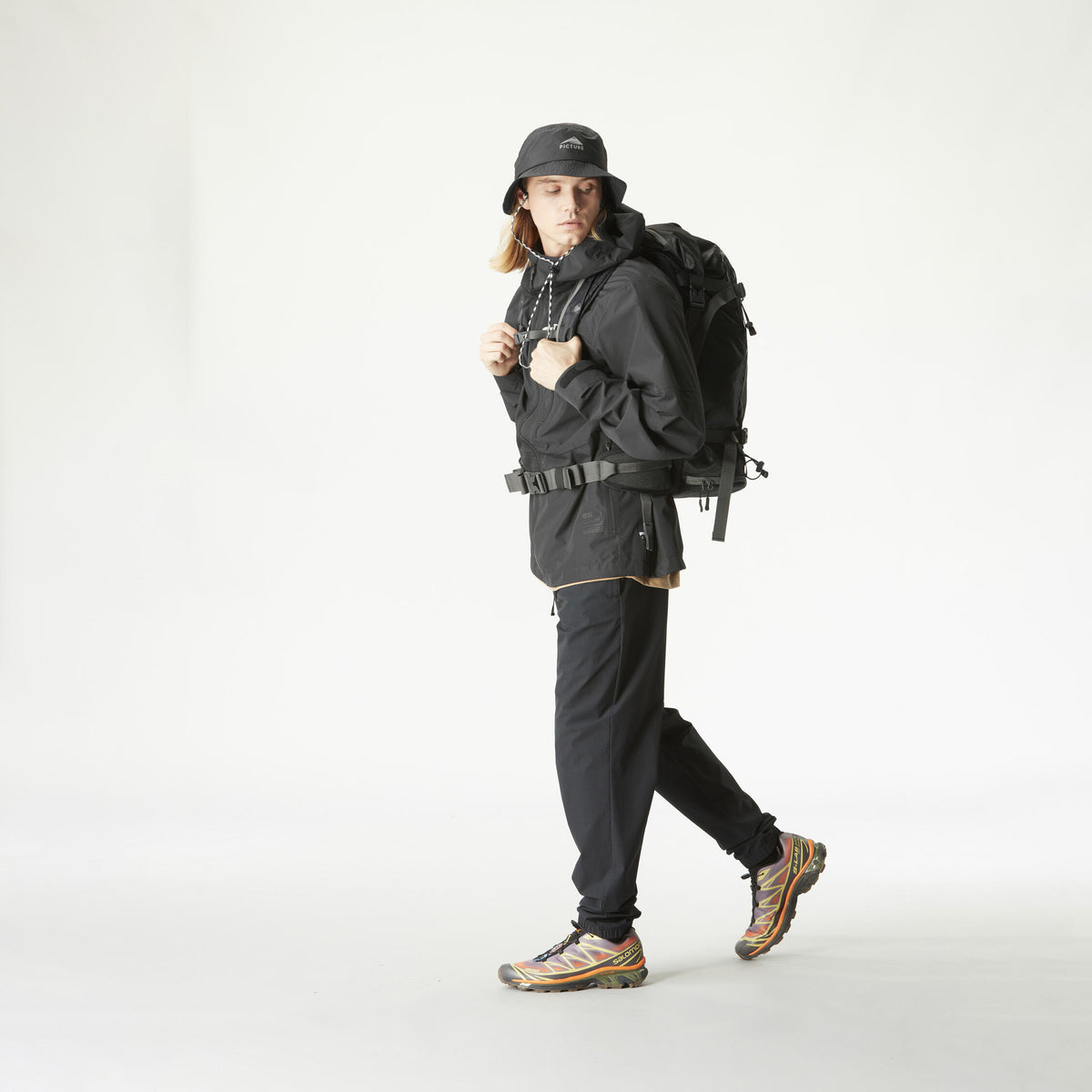 ABSTRAL+ 2.5L JKT __color:Black#23