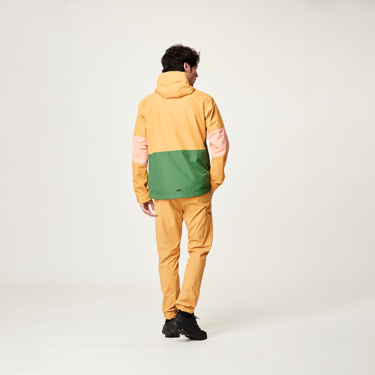 ABSTRAL+ 2.5L JKT __color:Fairway#32