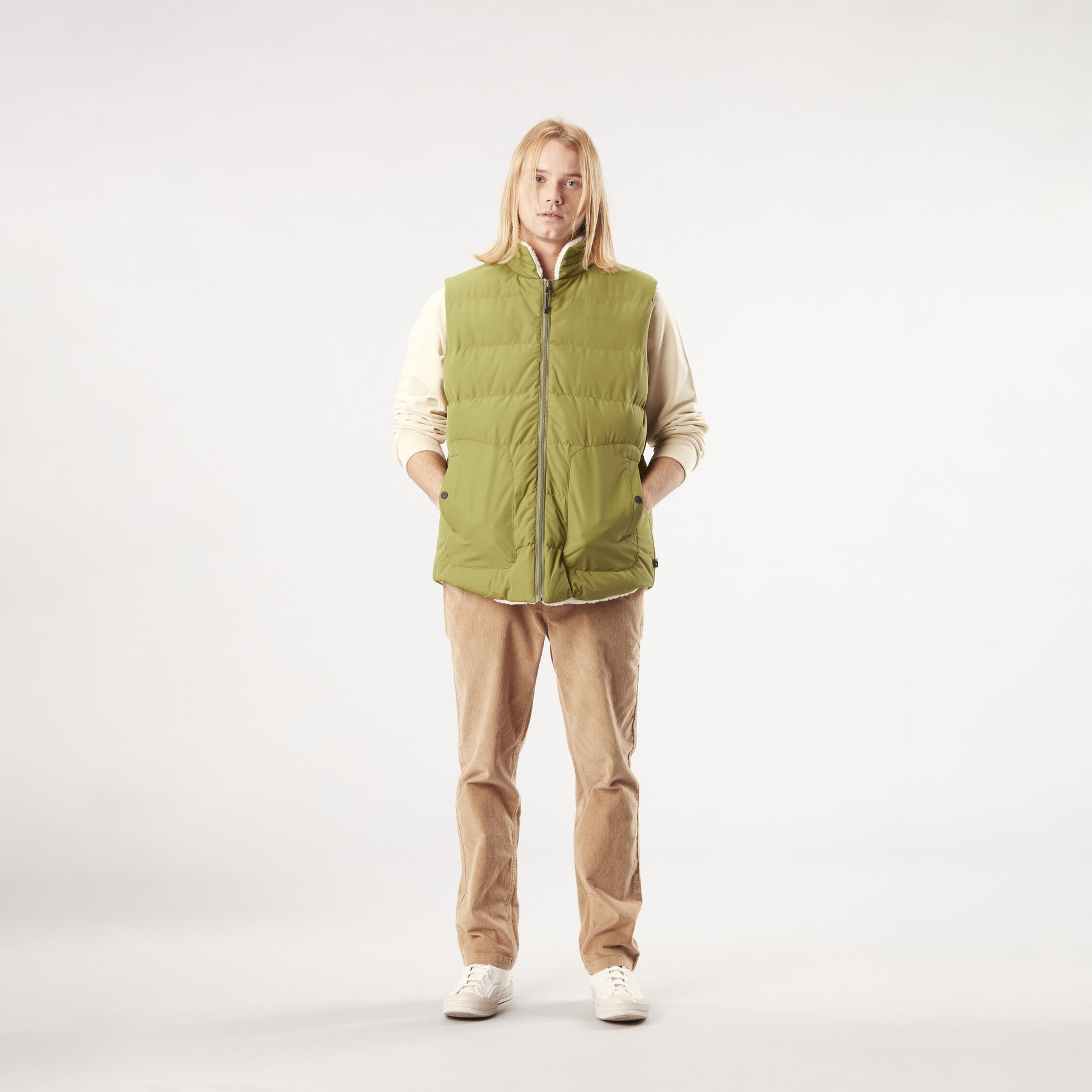 RUSSELLO REVERSIBLE VEST __color:Army_Green#12