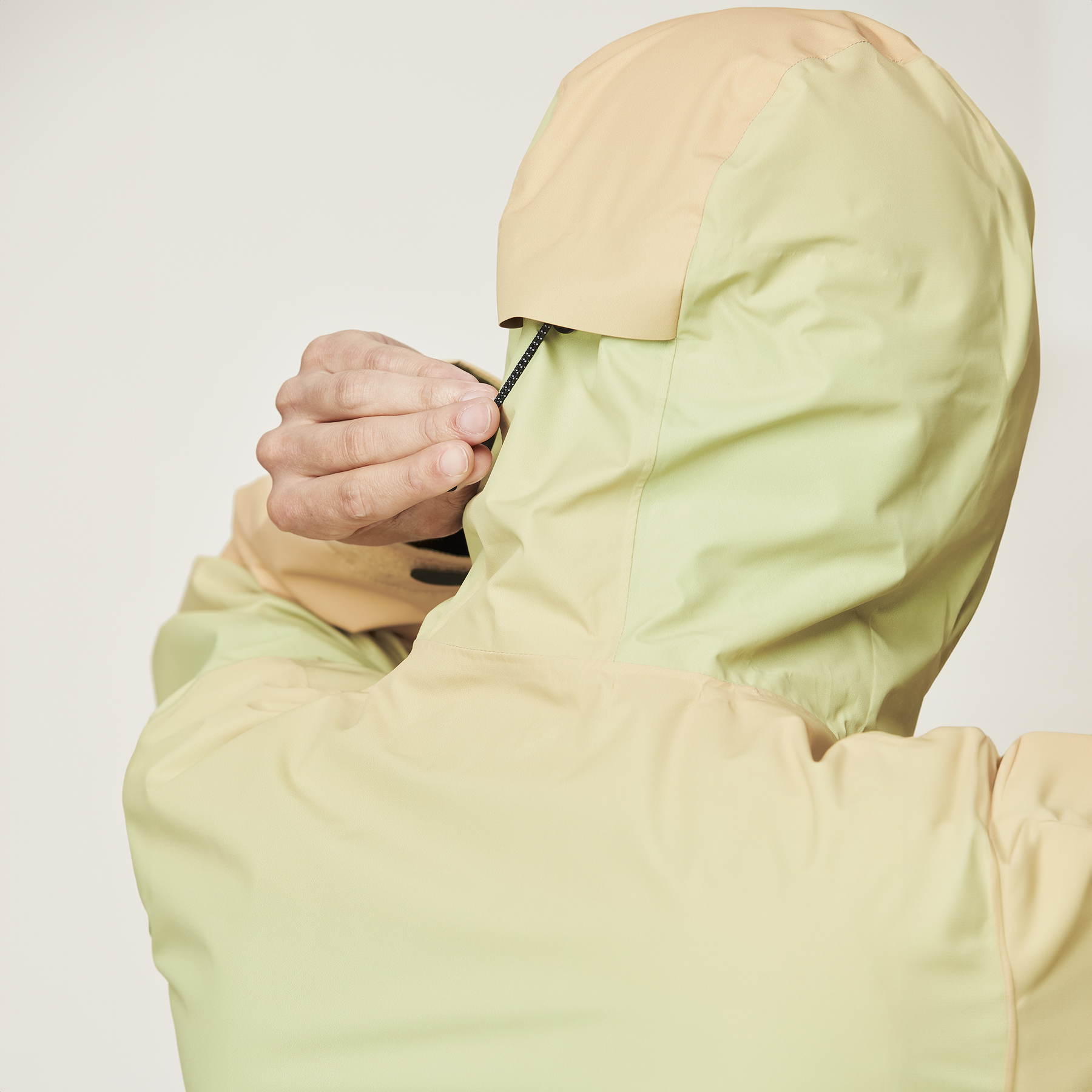 VOLUTE PRINTED 2.5L JKT __color:Gradient_Green#9