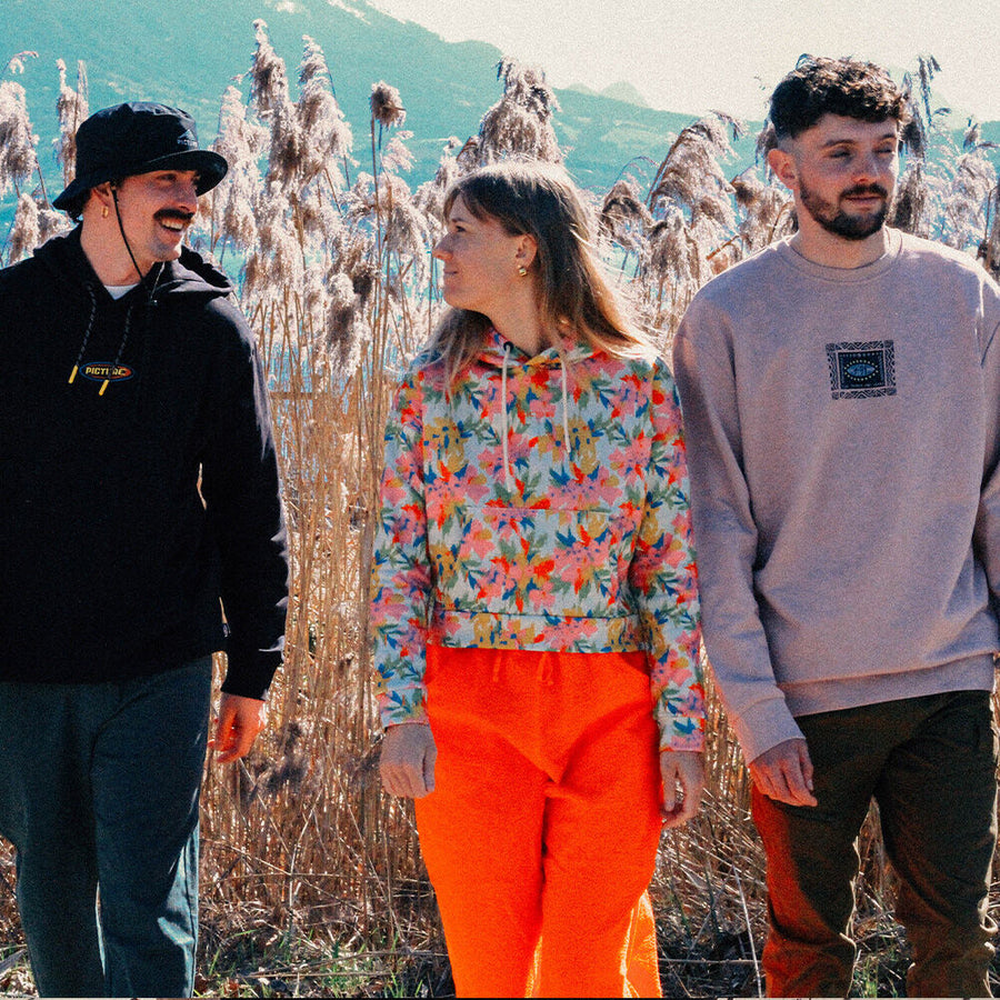 NERIS CROP HOODIE __color:Alstro_Print#5