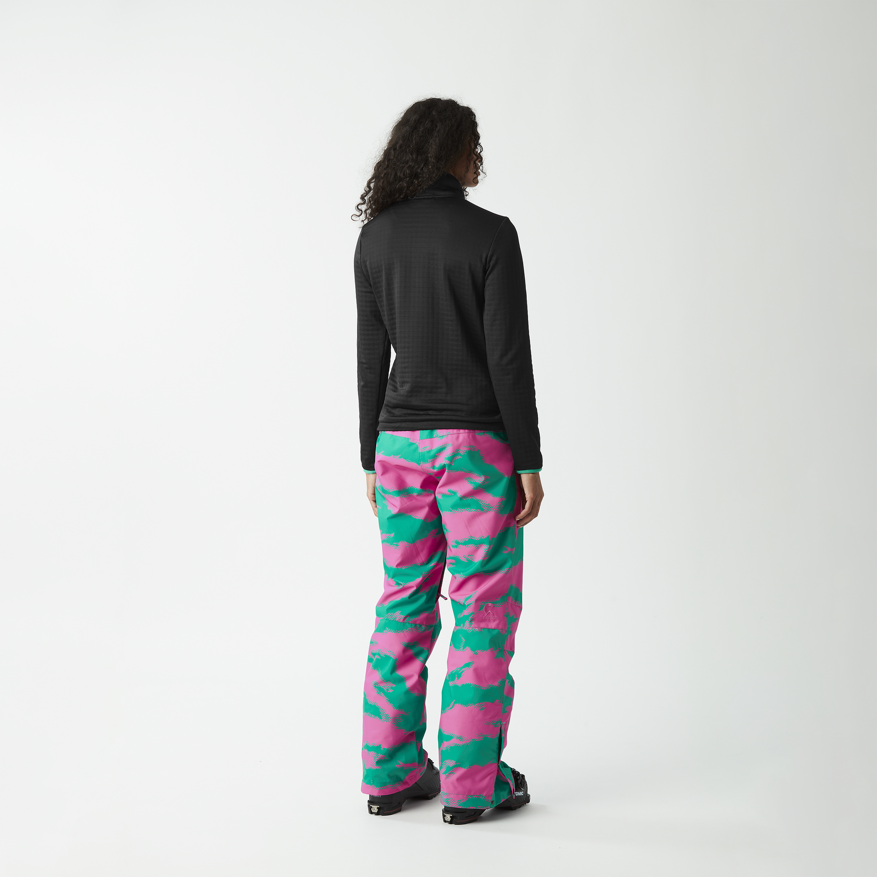 BAKE W 1/4 GRID FLEECE __color:Black#1