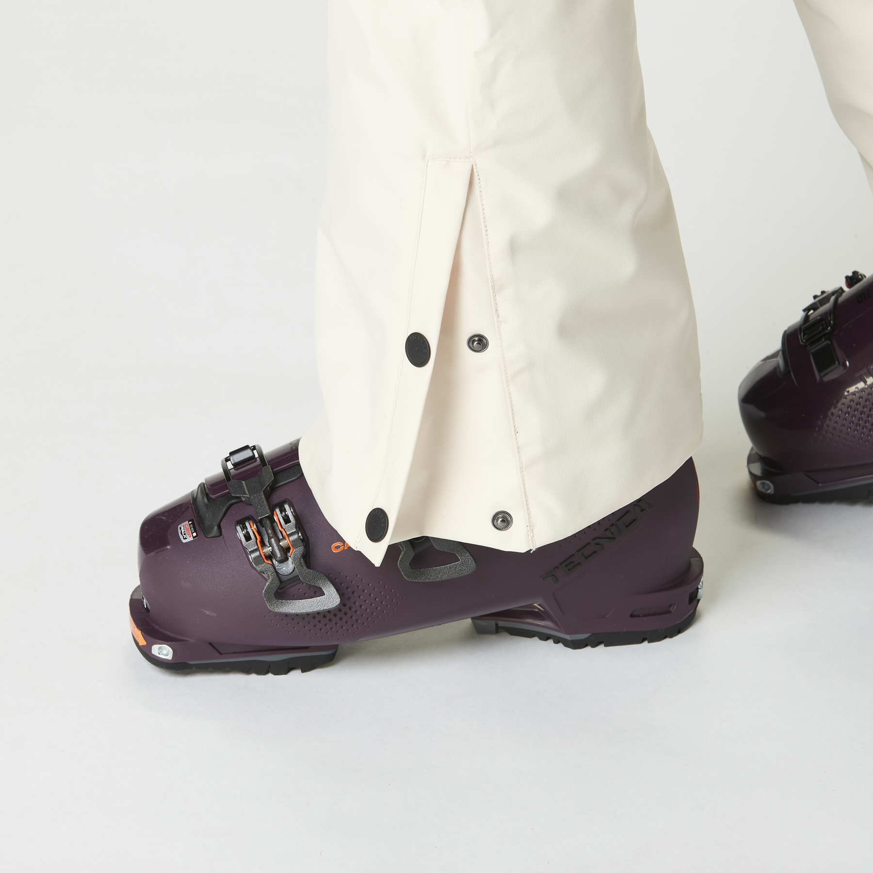 EXA PANTS __color:Vanilla#61
