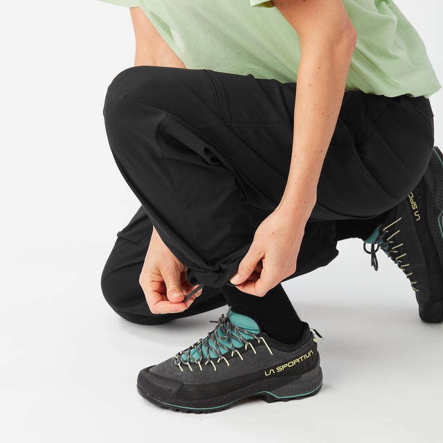 HAVOR W CARGO PANTS __color:Black#5