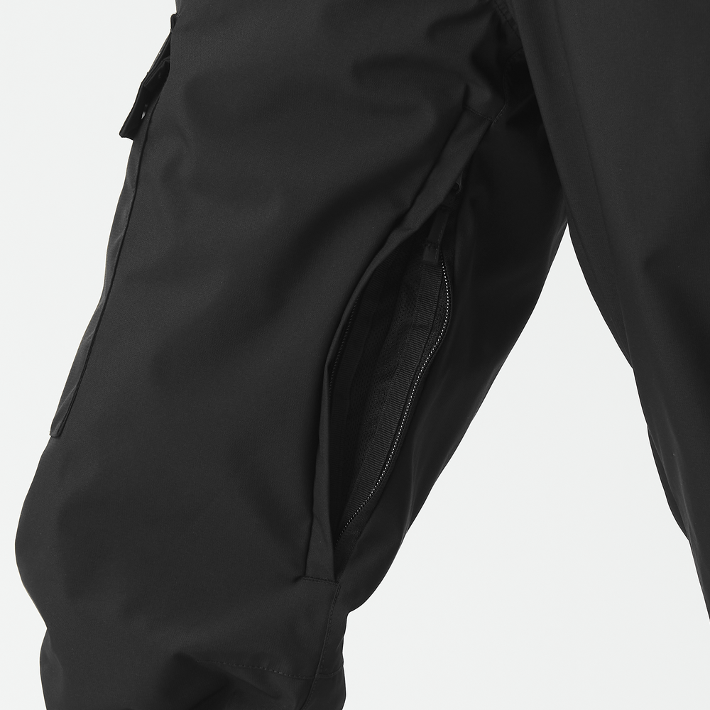 Thigh pit zipped openings