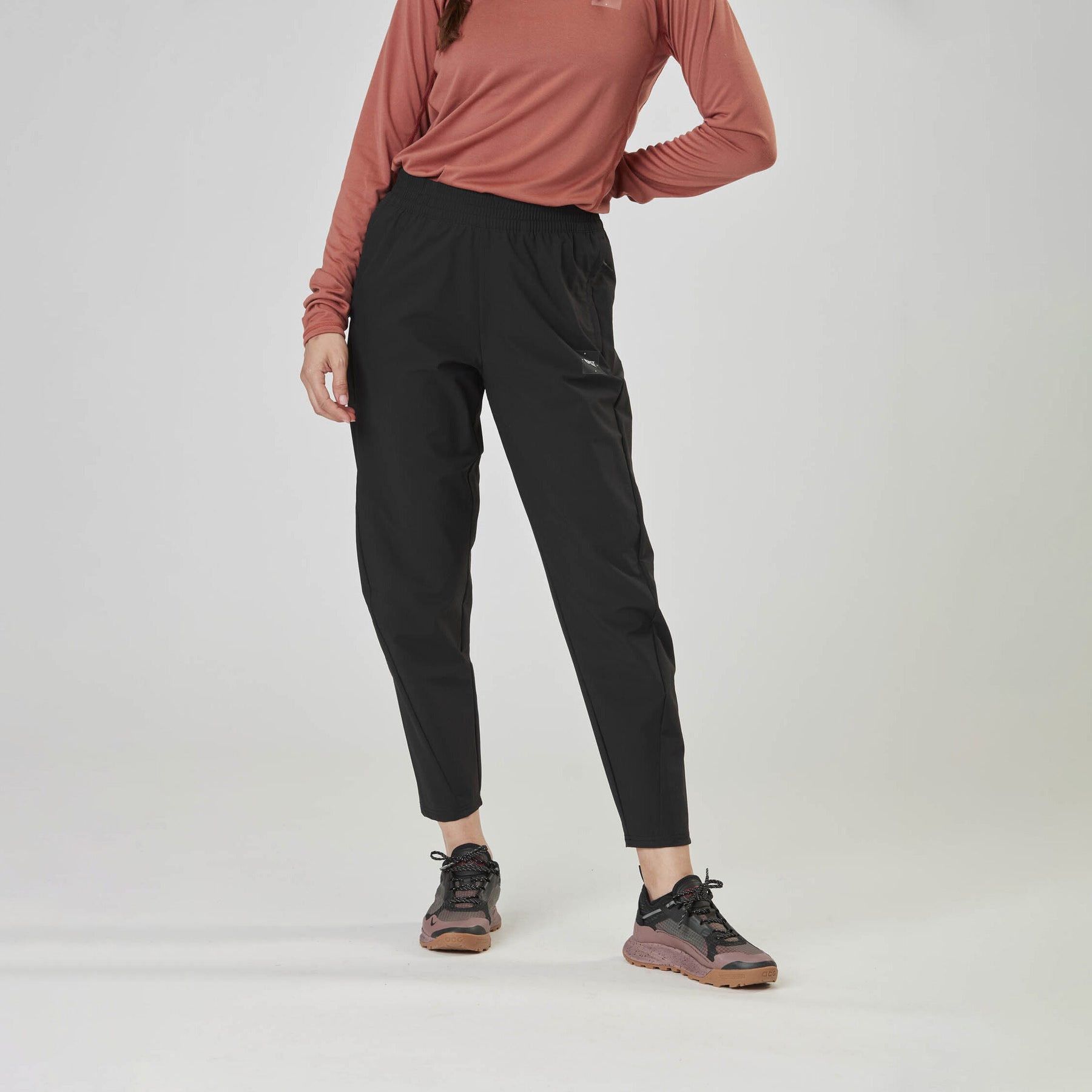 TULEE STRETCH PANTS __color:Black#3