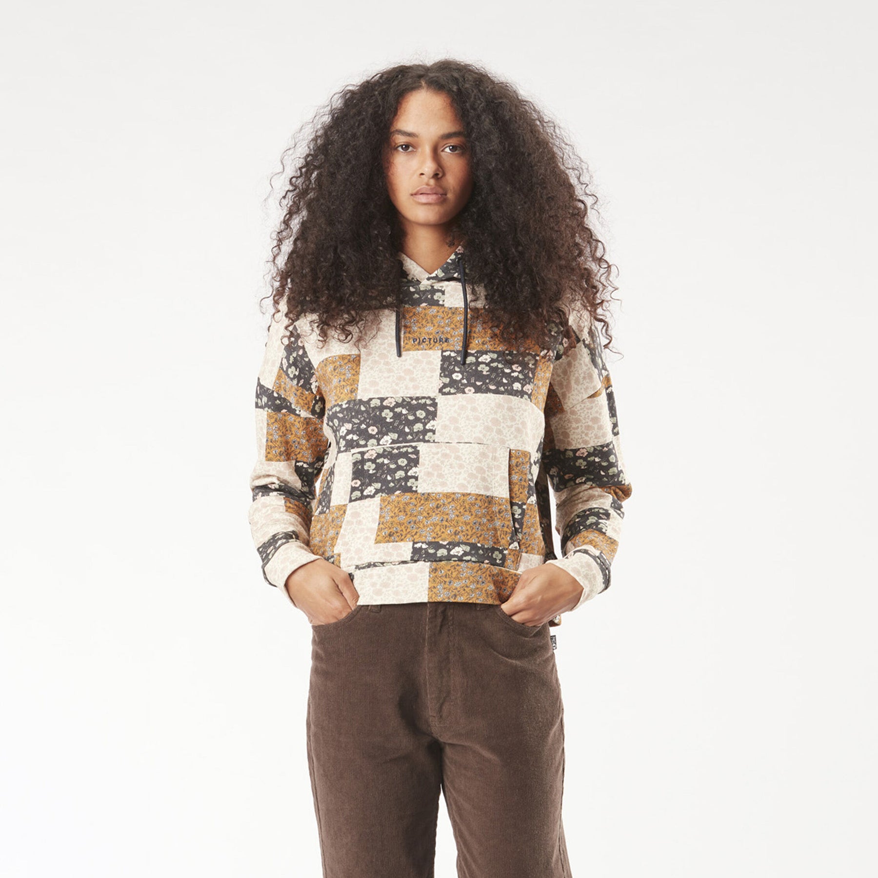 NERIS CROP HOODIE __color:Patchwork_Print#22