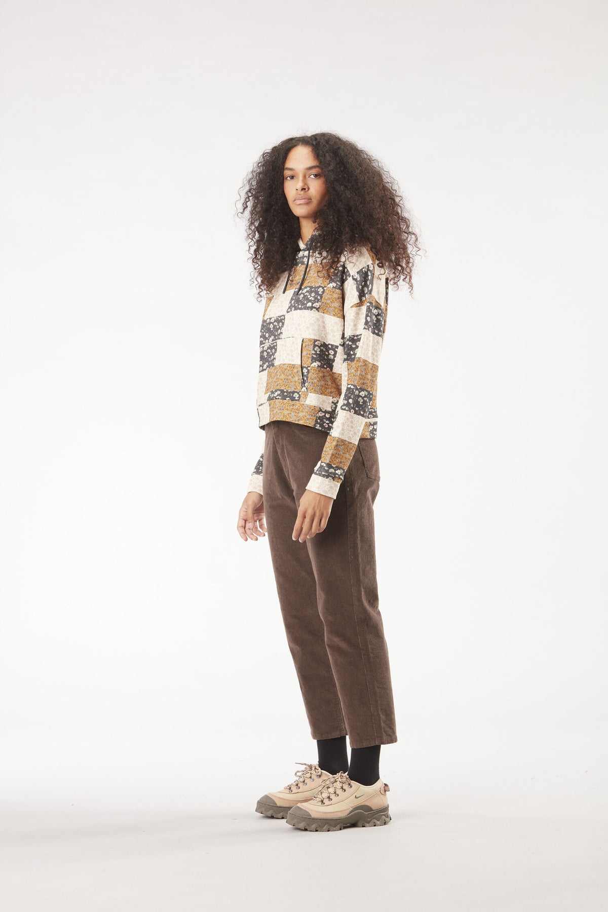 NERIS CROP HOODIE __color:Patchwork_Print#25